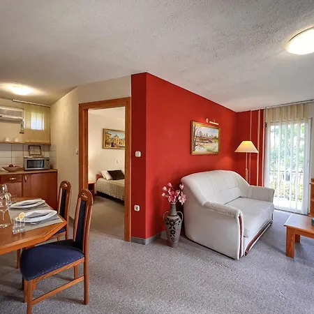 דירה Heviz Apartman Heviz Hévíz