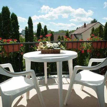 דירה Heviz Apartman Heviz Hévíz