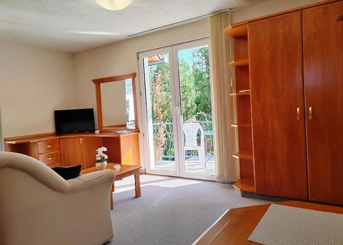 Appartamento Hévíz Apartman Hévíz *