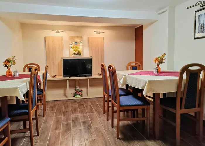 Hévíz Apartman Hévíz Appartamento *